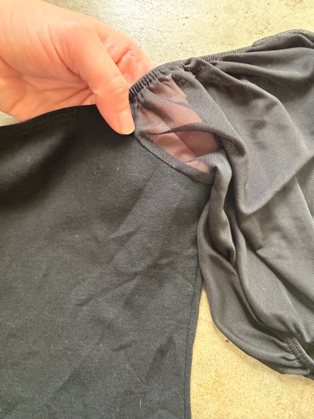 Intimately by Free People - Off-Shoulder Black Top with Puff Sleeves - XS - Picture 5 of 9